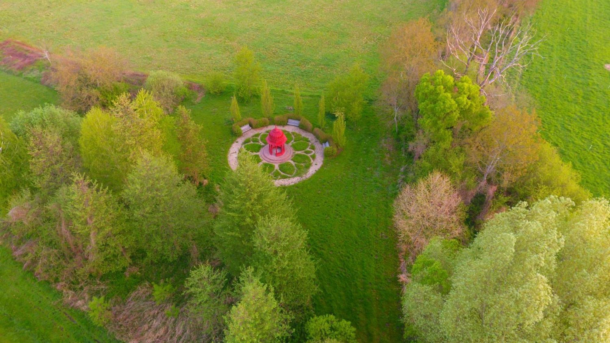 Gurudeva Bhavan Somogyvámos Exterior foto